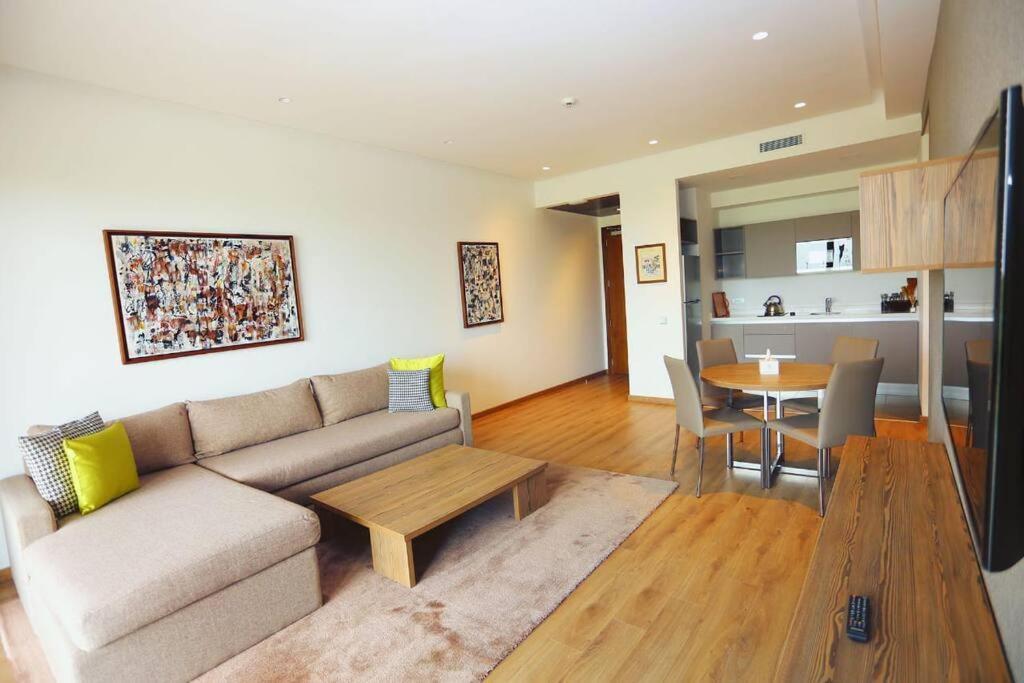Luxury Apartment At Corniche , Seaview Close Beach Casablanca Exterior foto